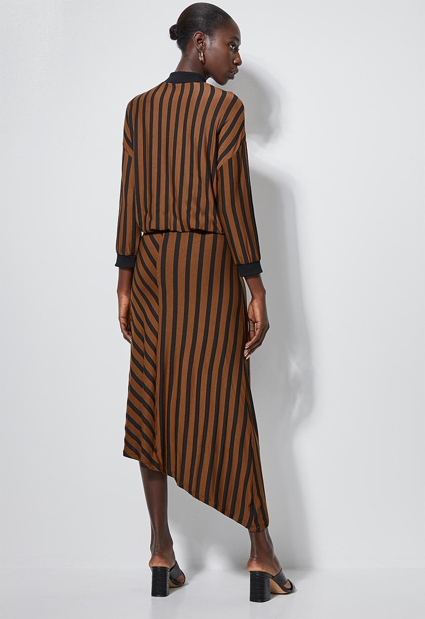 Superbalist - Asymmetric funnel neck dress - tobacco & black