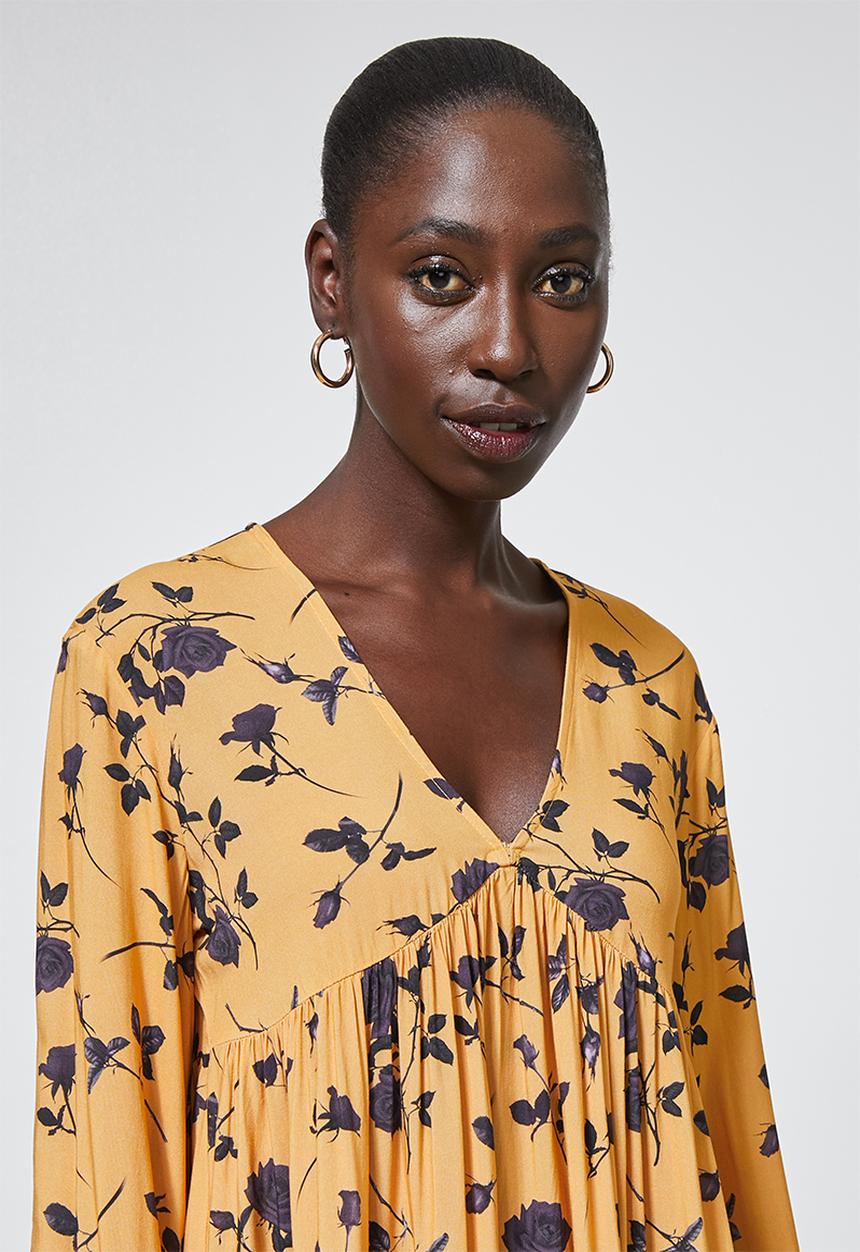 Superbalist - V-neck swing dress - mustard floral