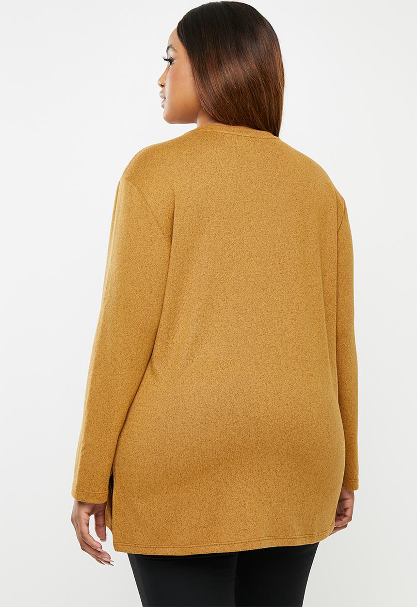 edit Plus - Longer length knit top - yellow 