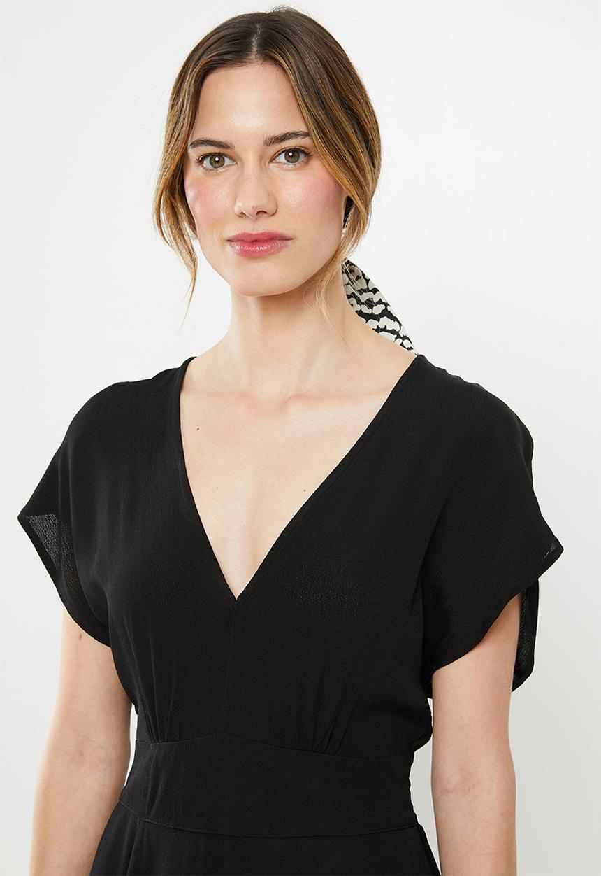 Cotton On - Woven ultimate tea dress - black