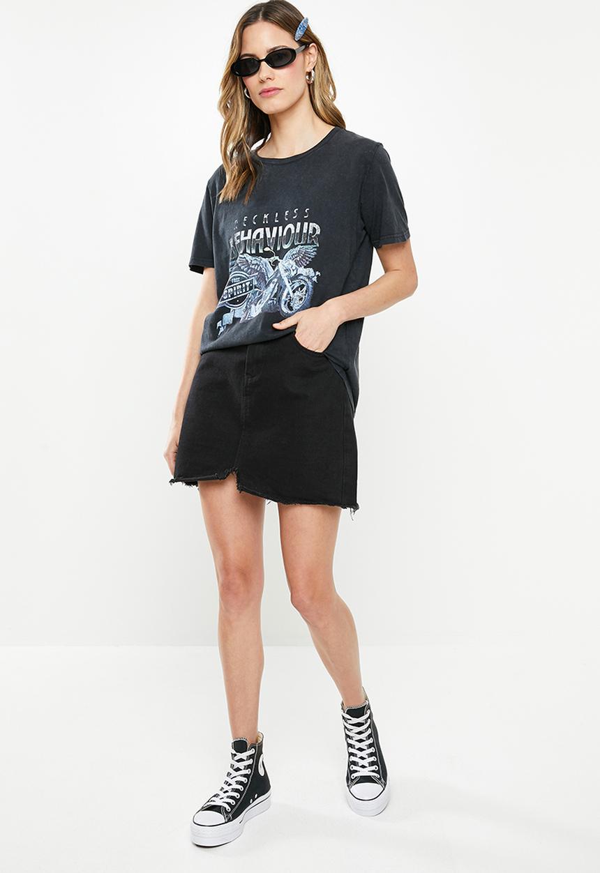 Factorie - Relaxed graphic T-shirt reckless behaviour - black