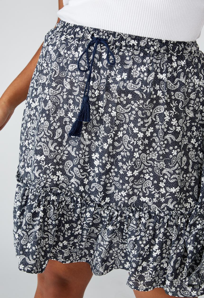 Cotton On - Curve north tiered mini skirt blair floral paisley - navy & white 