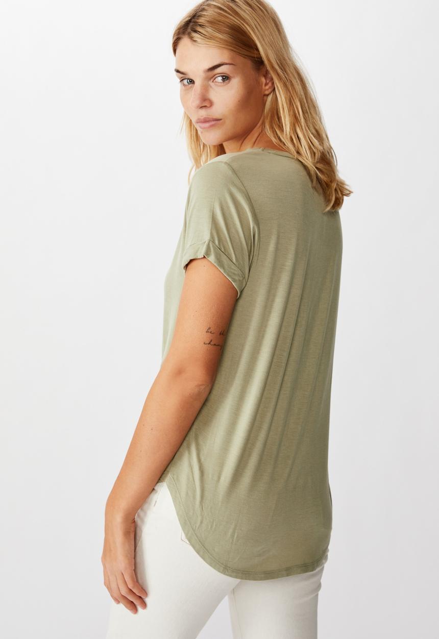 Cotton On - Karl short sleeve v neck top - green 