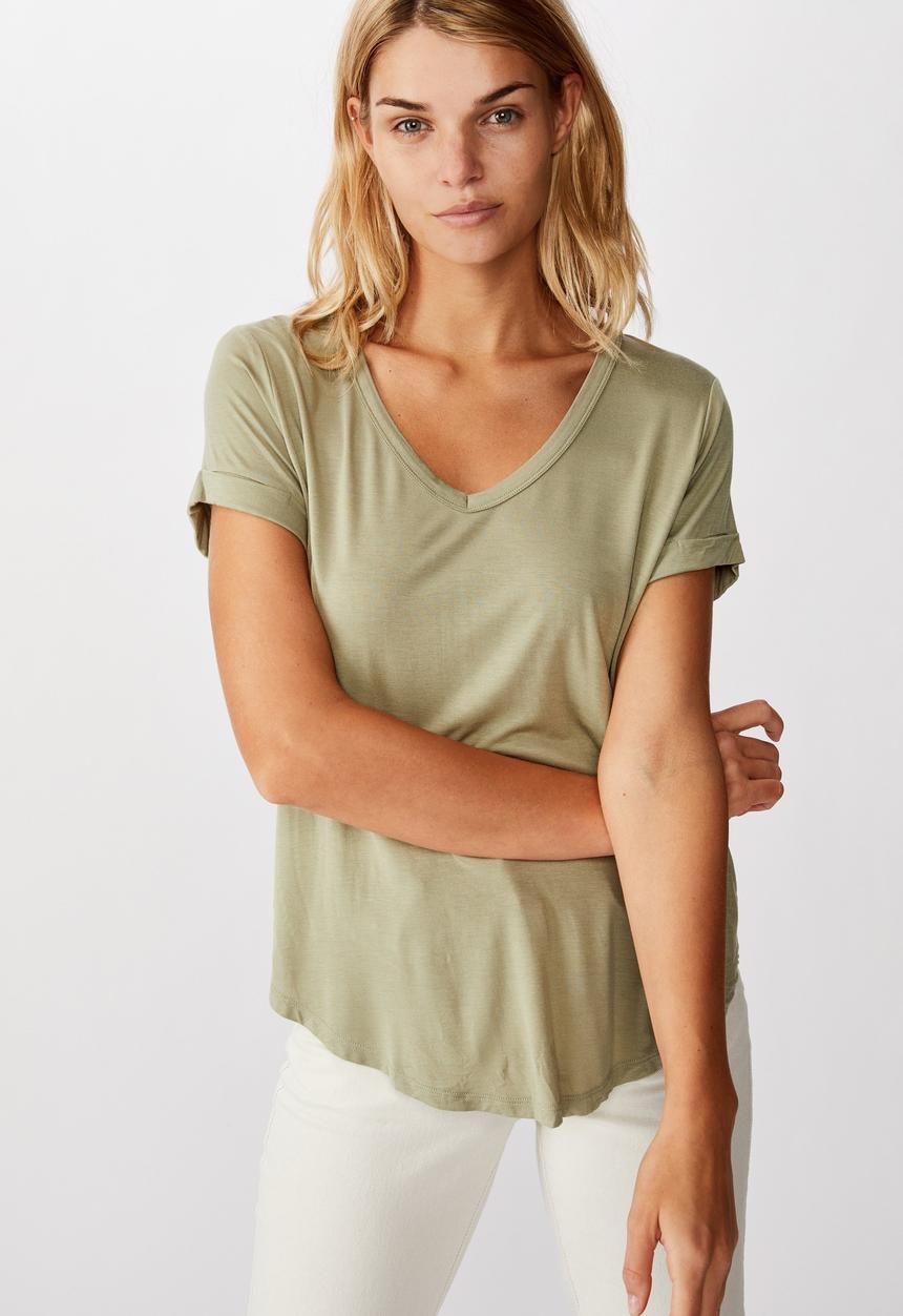 Cotton On - Karl short sleeve v neck top - green 