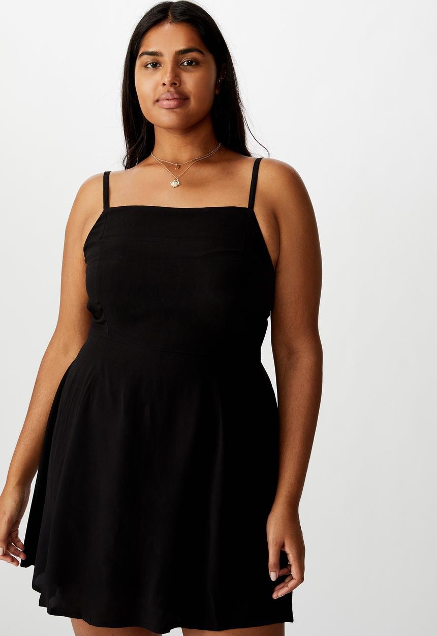 Cotton On - Curve woven Kendall dress - black