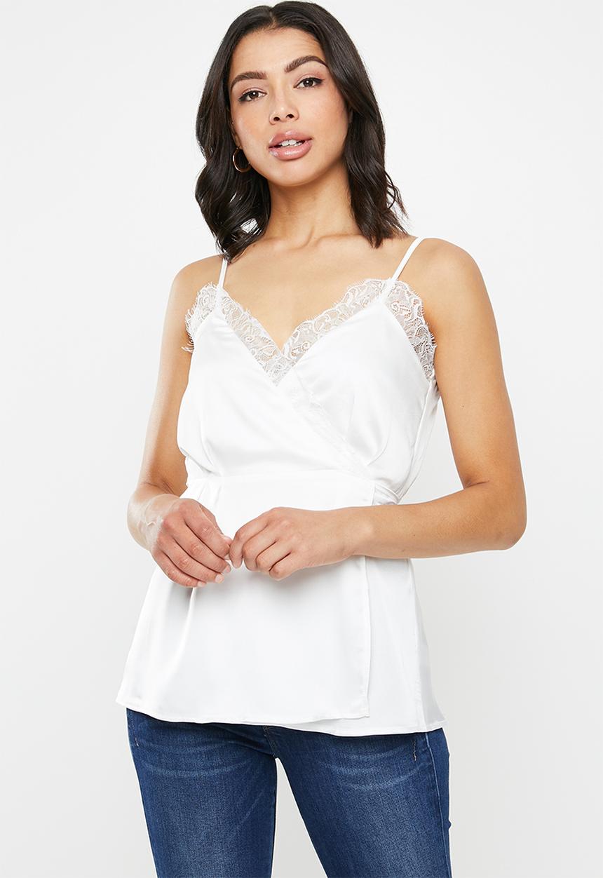Missguided - Lace trim wrap over cami - white