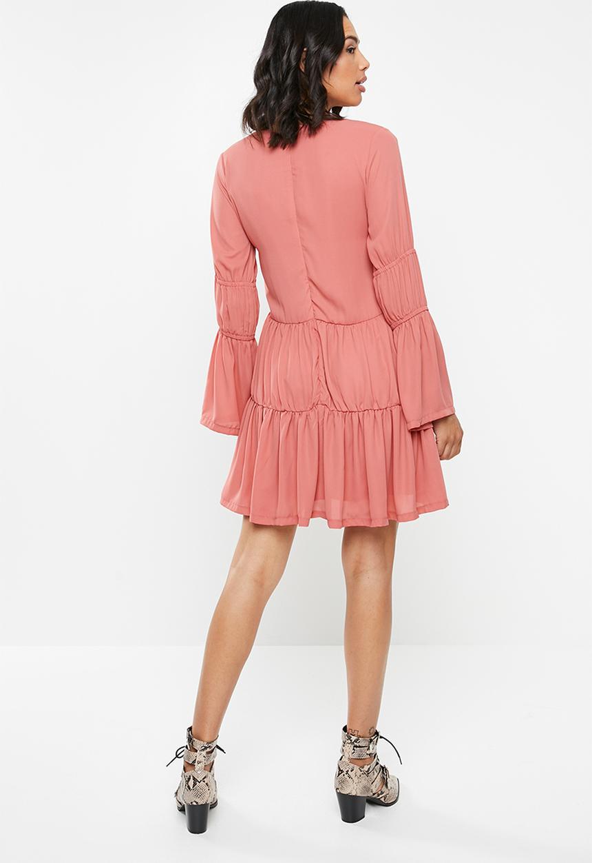 Missguided - V neck tiered smock dress - pink