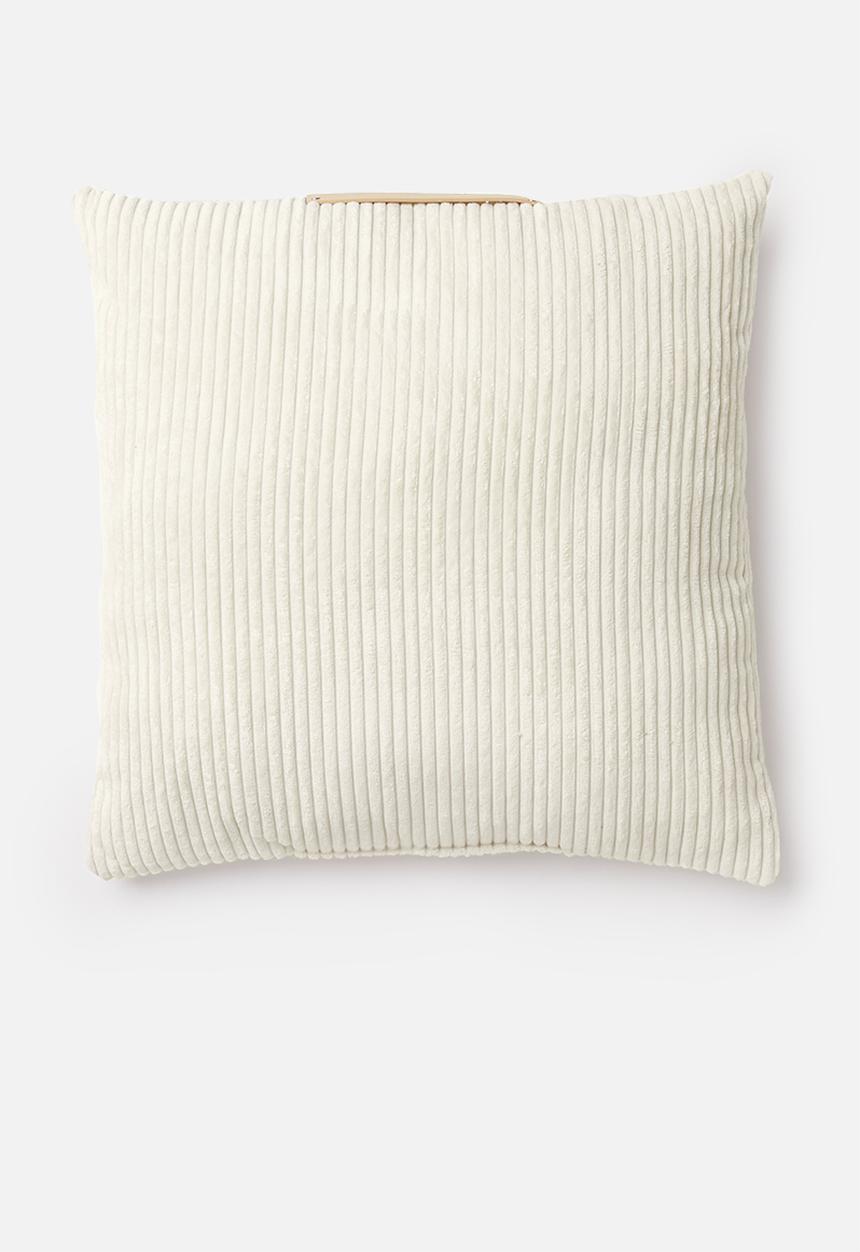 H&S - Corduroy cushion - cream
