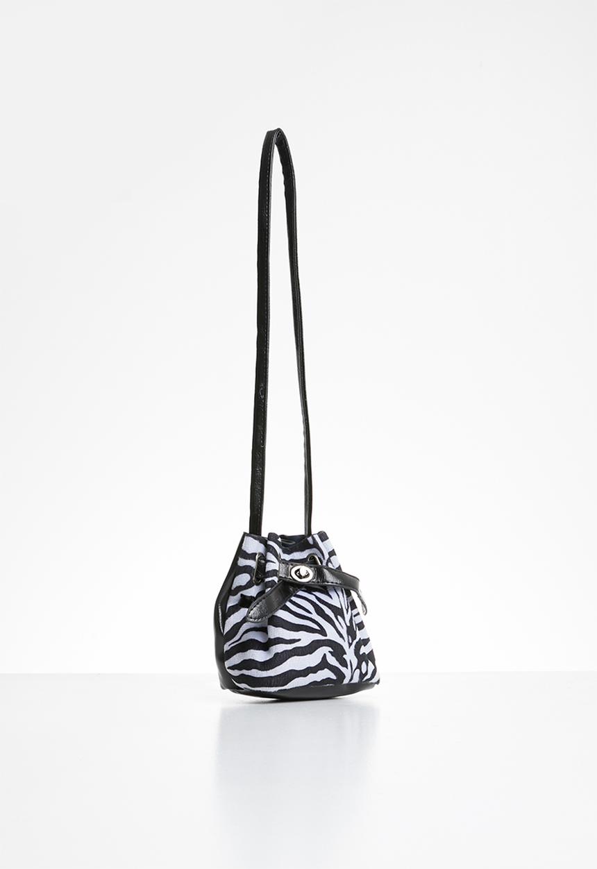 Superbalist - Zebra print bucket bag - black & white