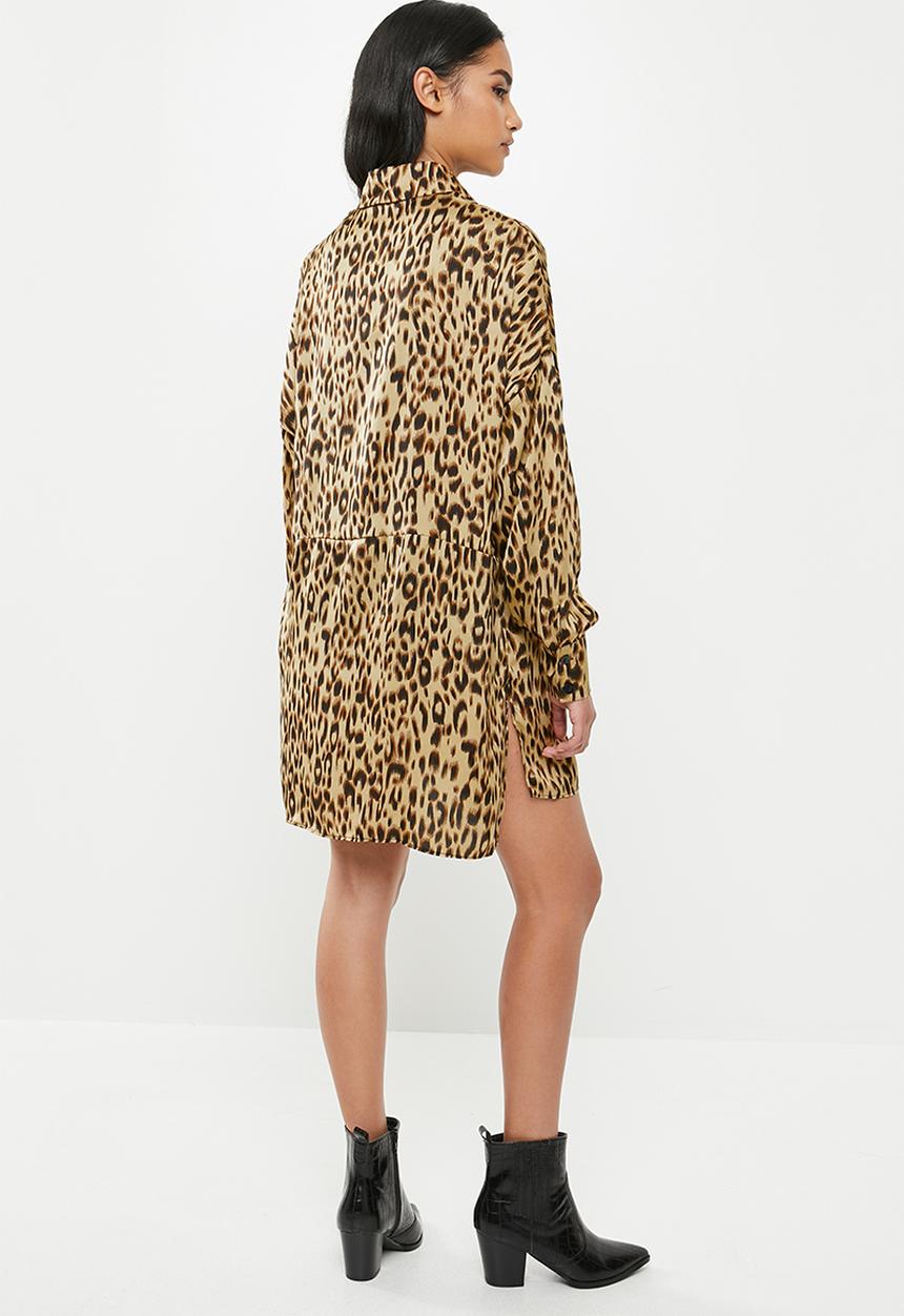 Missguided - Petite oversized leopard shirt dress - brown & black 