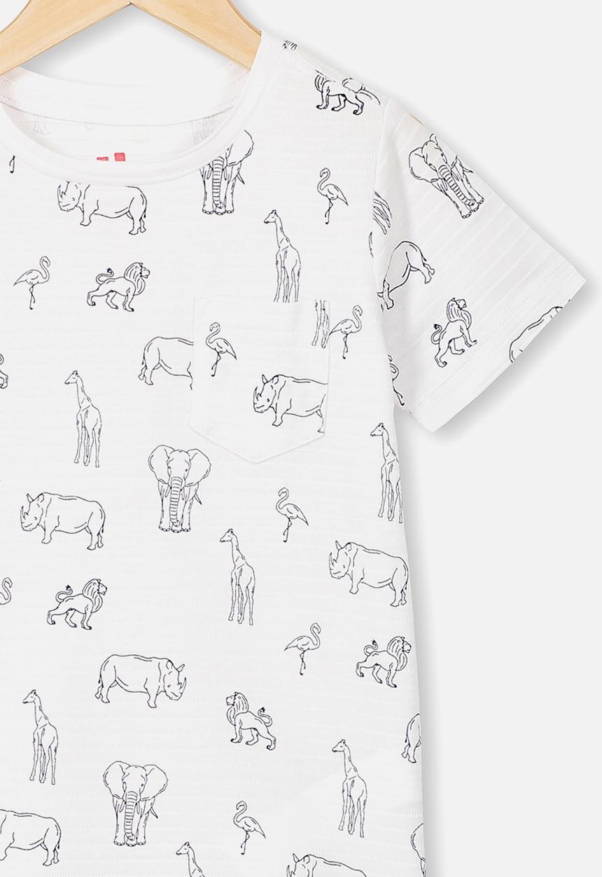 Cotton On - Louis short sleeve texture tee - safari animals