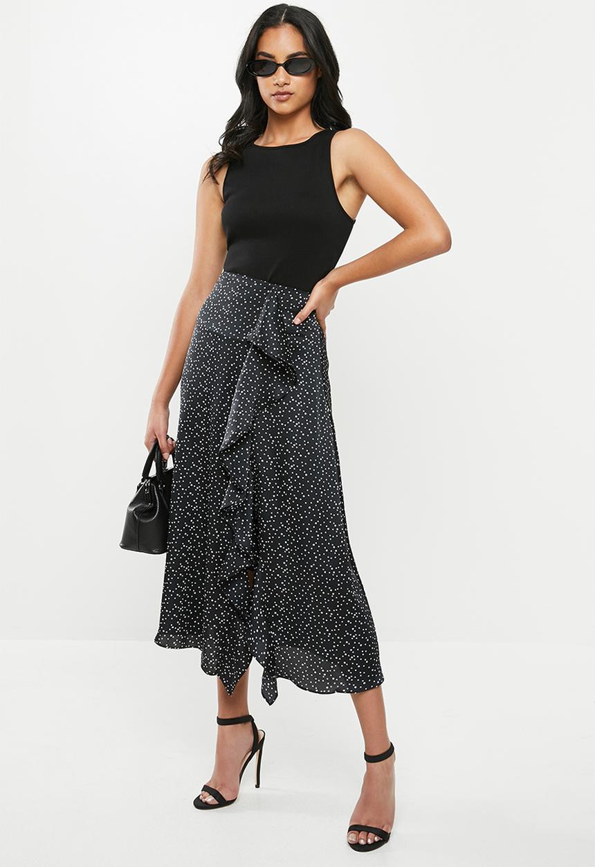 Missguided - Petite polka dot midi skirt - black