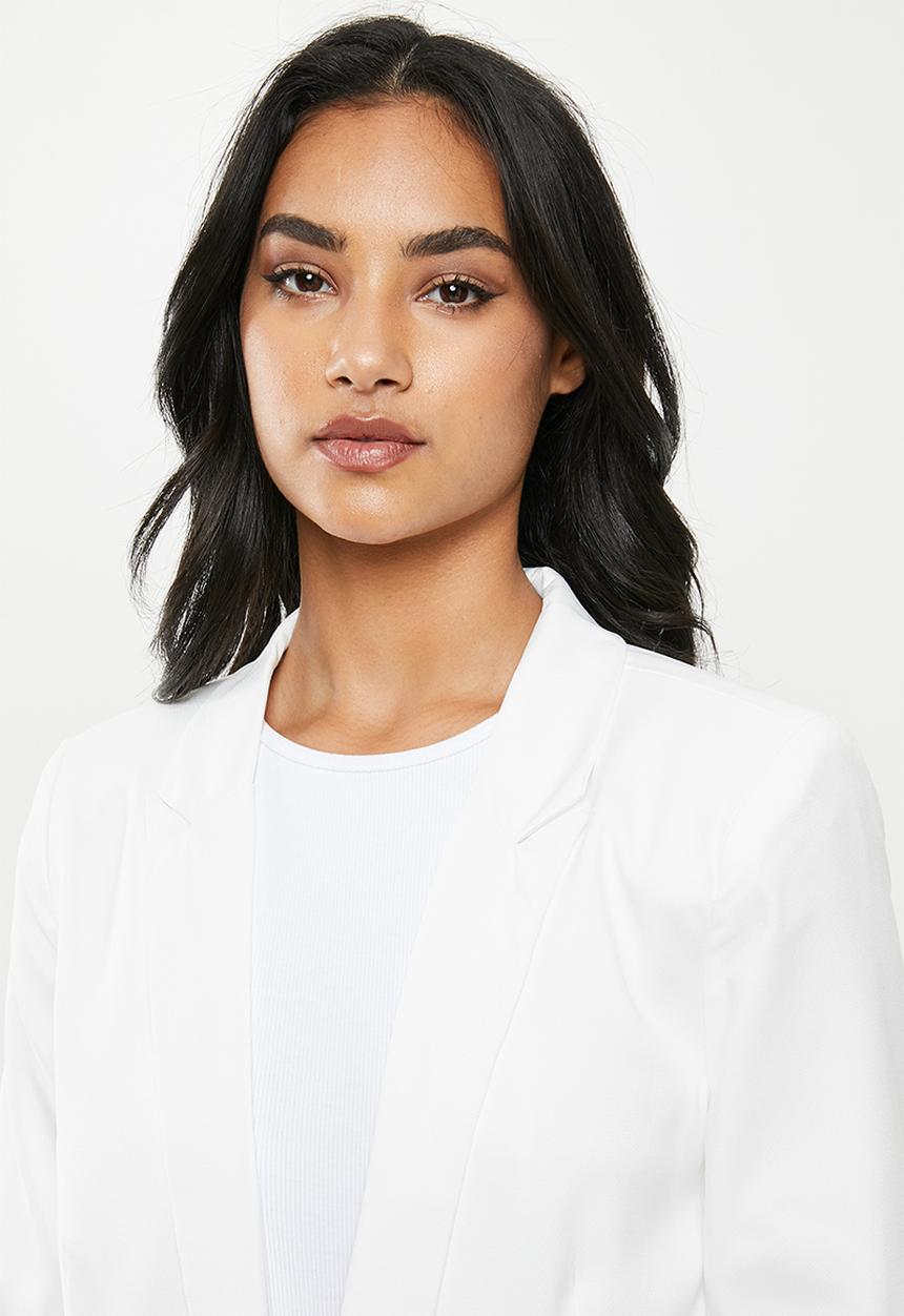 Missguided - Petite core basic blazer - white