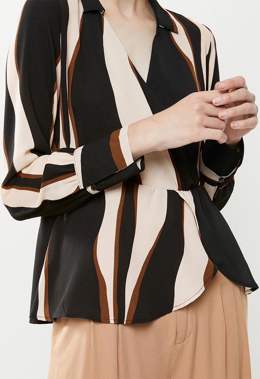 Vero Moda - Fidela wrap top - multi