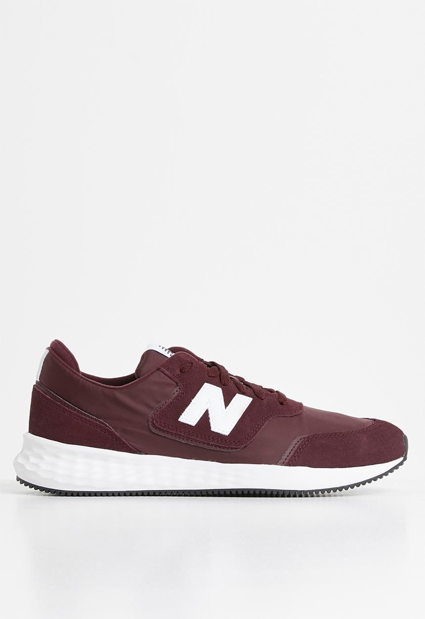 New Balance  - X-70 Racer - burgundy