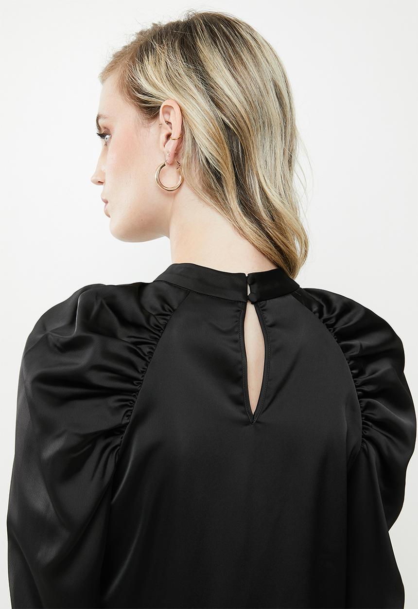 Vero Moda - Jarrow long sleeve blouse - black