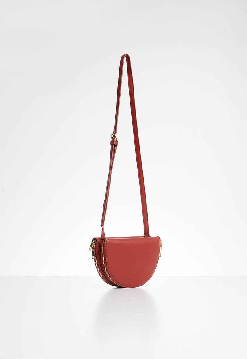 Superbalist - Half moon crossbody - burgundy