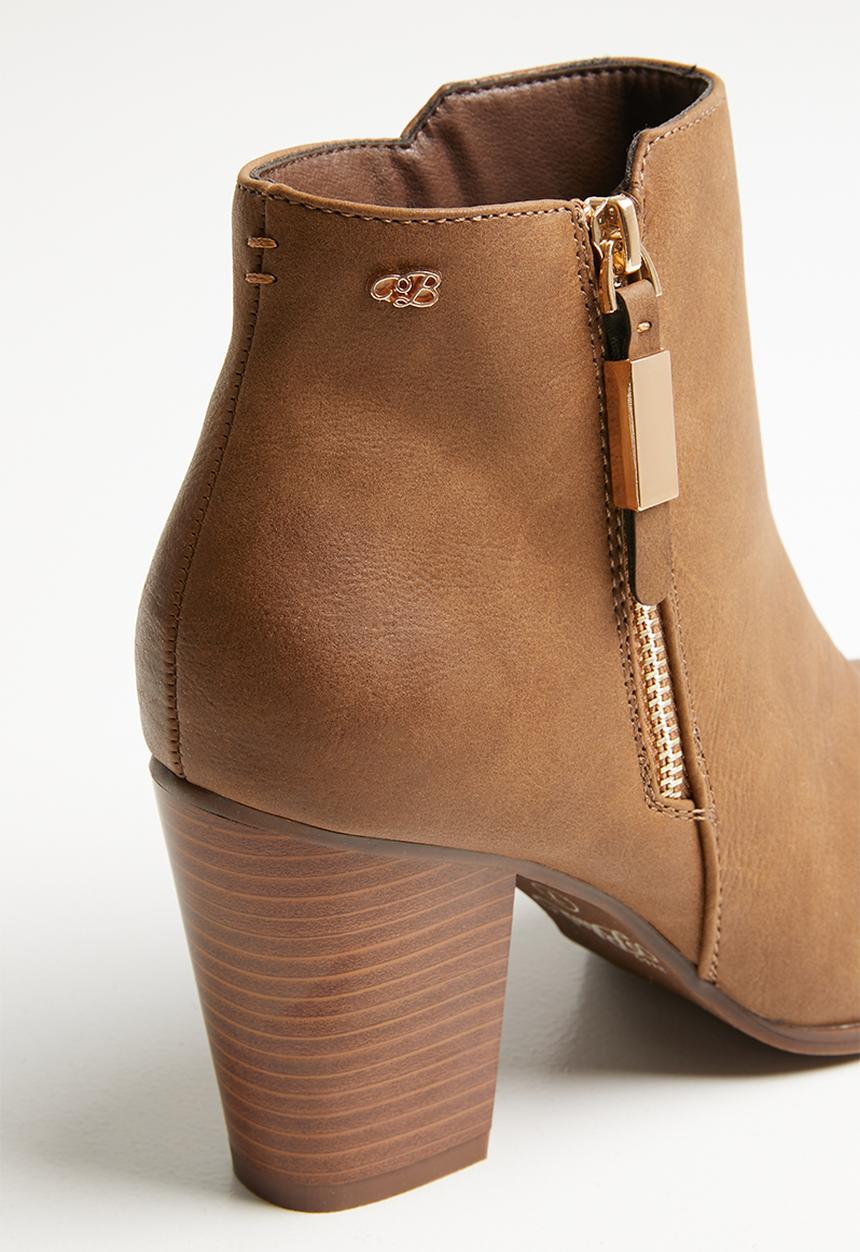 Miss Black - Ahlam boot - tan