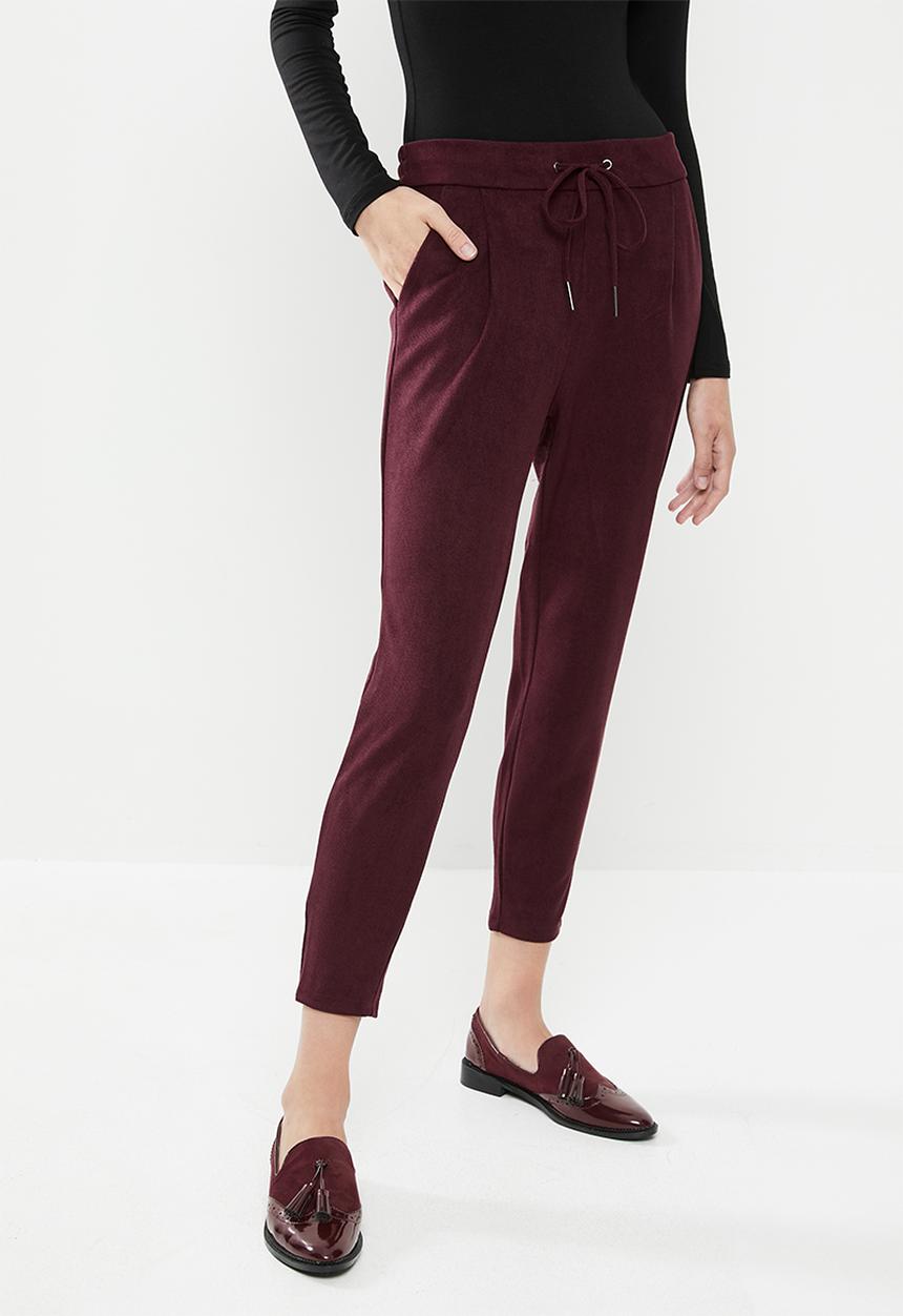 Vero Moda - Eva loose soft cord pants - burgundy