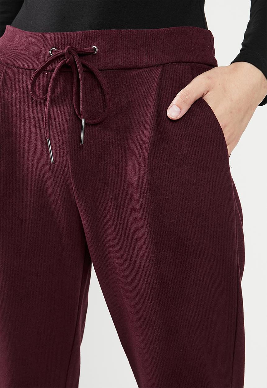 Vero Moda - Eva loose soft cord pants - burgundy