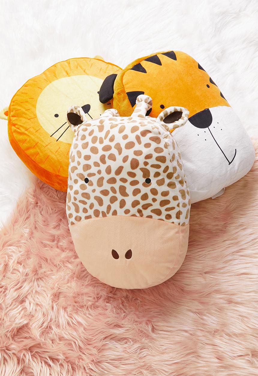 H&S - Giraffe face cushion - cream & brown 