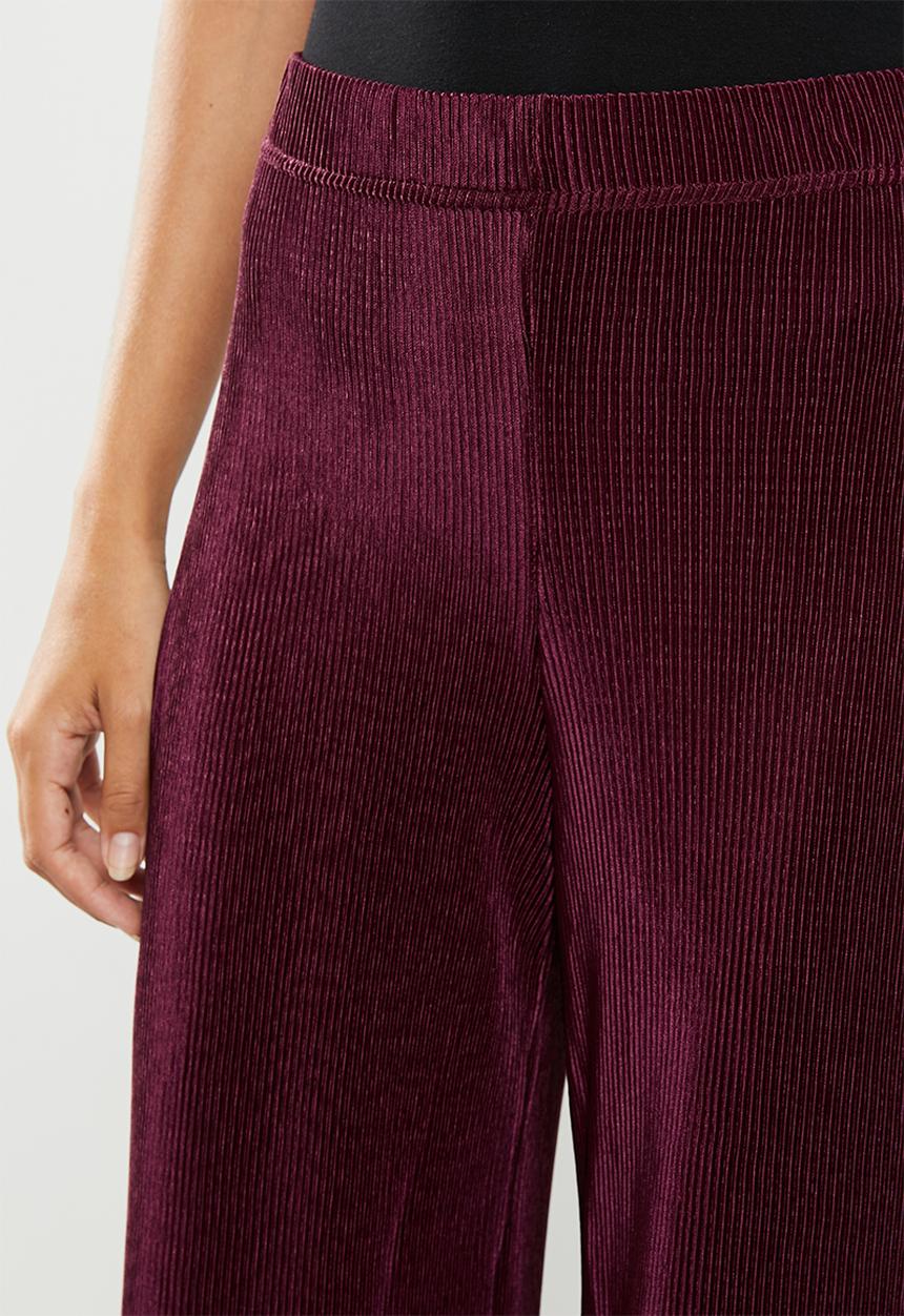 edit - Plisse trousers - burgundy