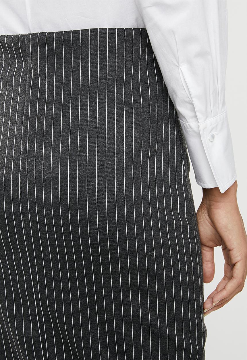 edit - Pull on pencil skirt - stripe