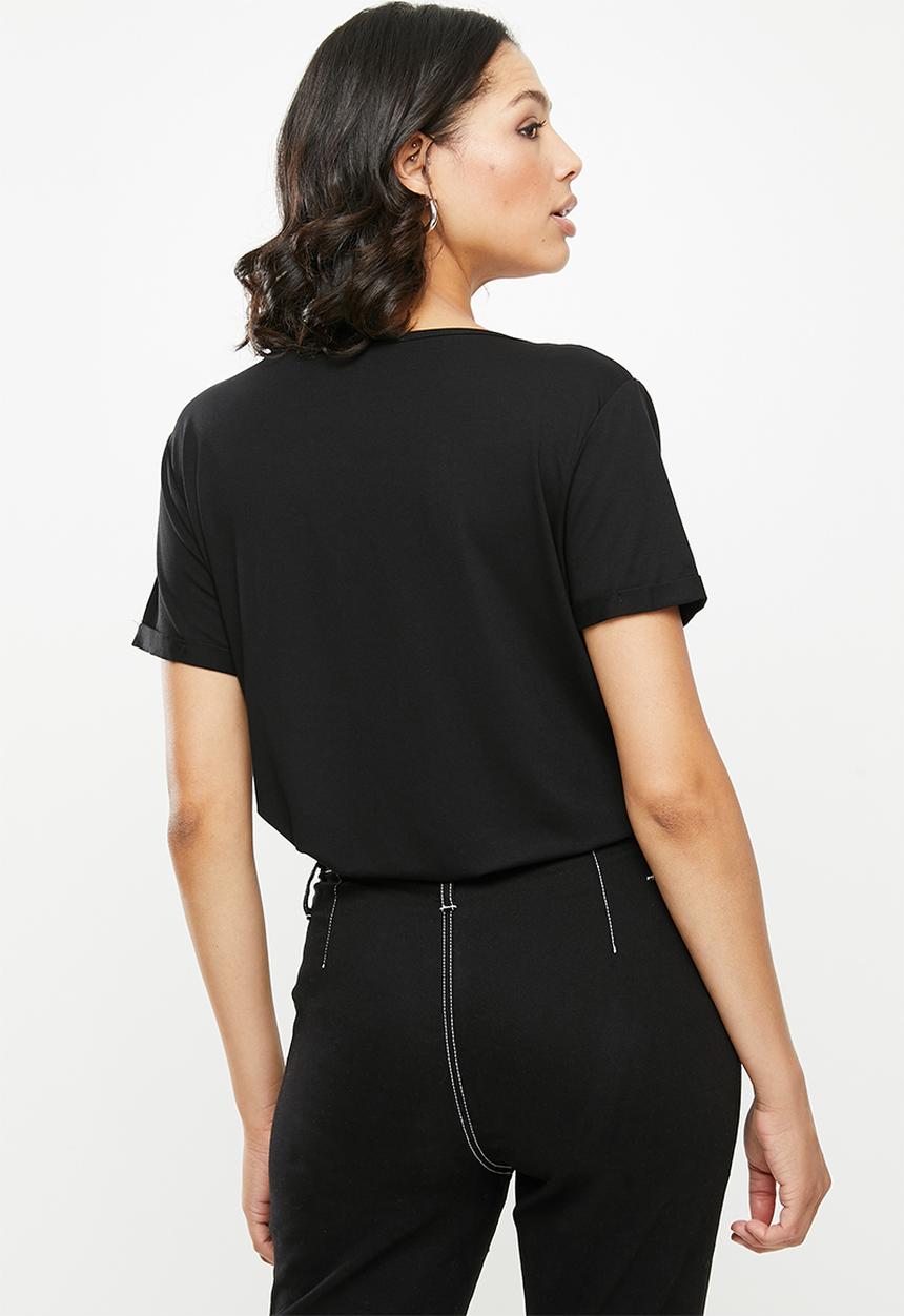 Missguided - Boyfriend v-neck short sleeve T-shirt - black