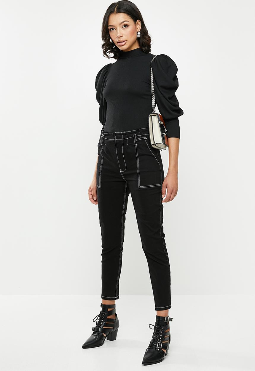 Missguided - Puff sleeve crew neck ribbed recycled yarn top - black