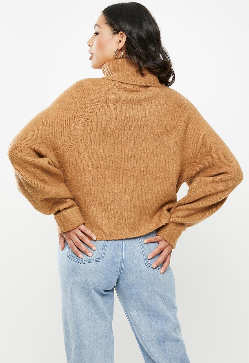 Missguided - Rib roll neck batwing jumper - camel