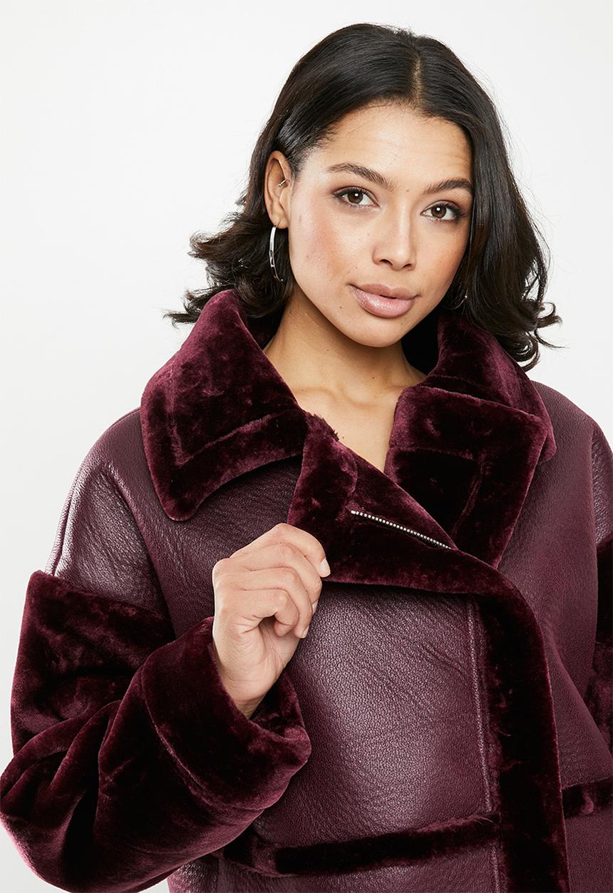 Missguided - Faux fur sleeve aviator - burgundy