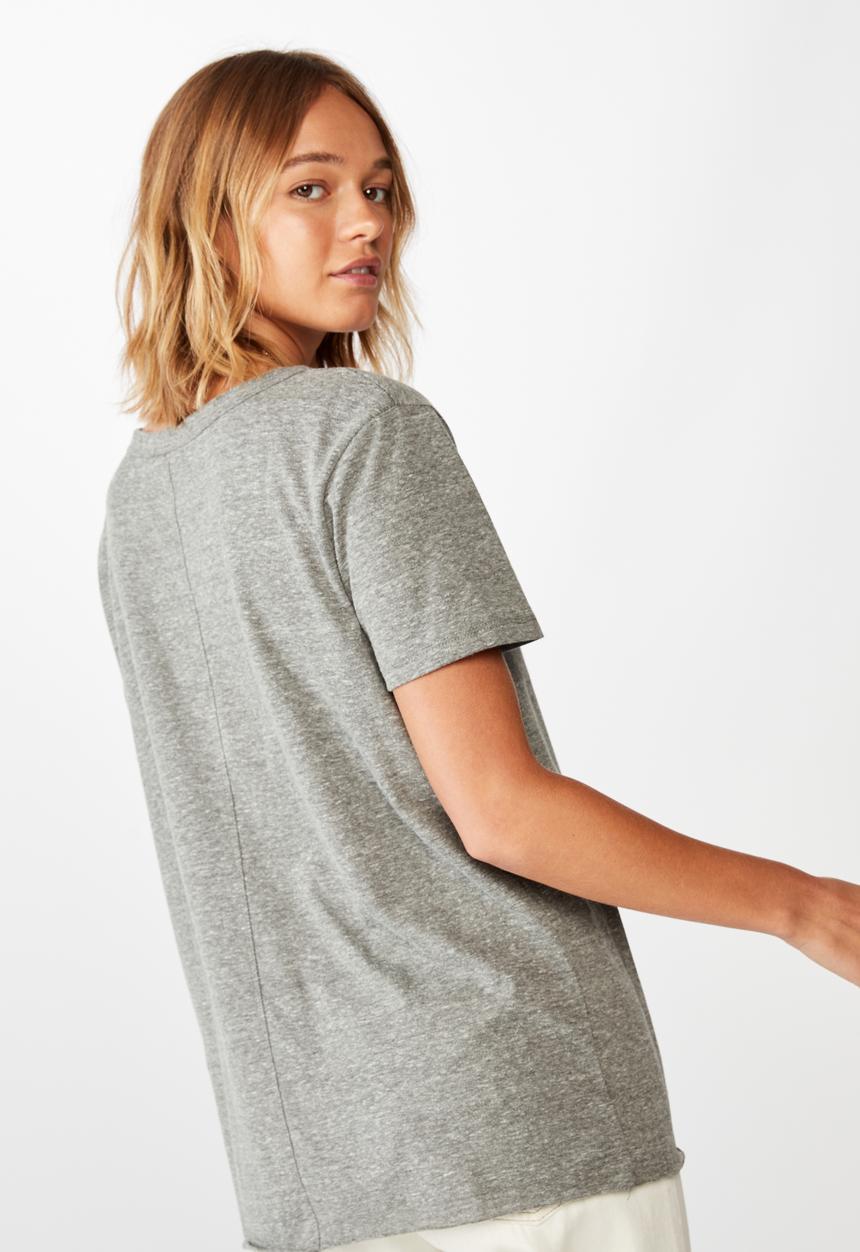Cotton On - The heritage tee - grey