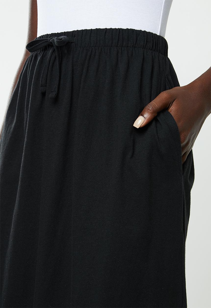 Jacqueline de Yong - Austin treats maxi skirt - black