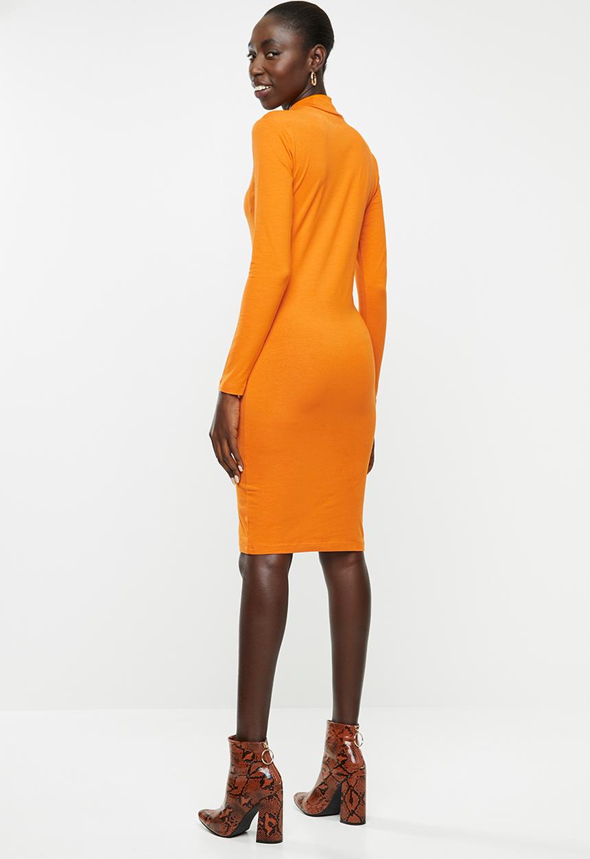 Jacqueline de Yong - Ava turtleneck dress - orange 