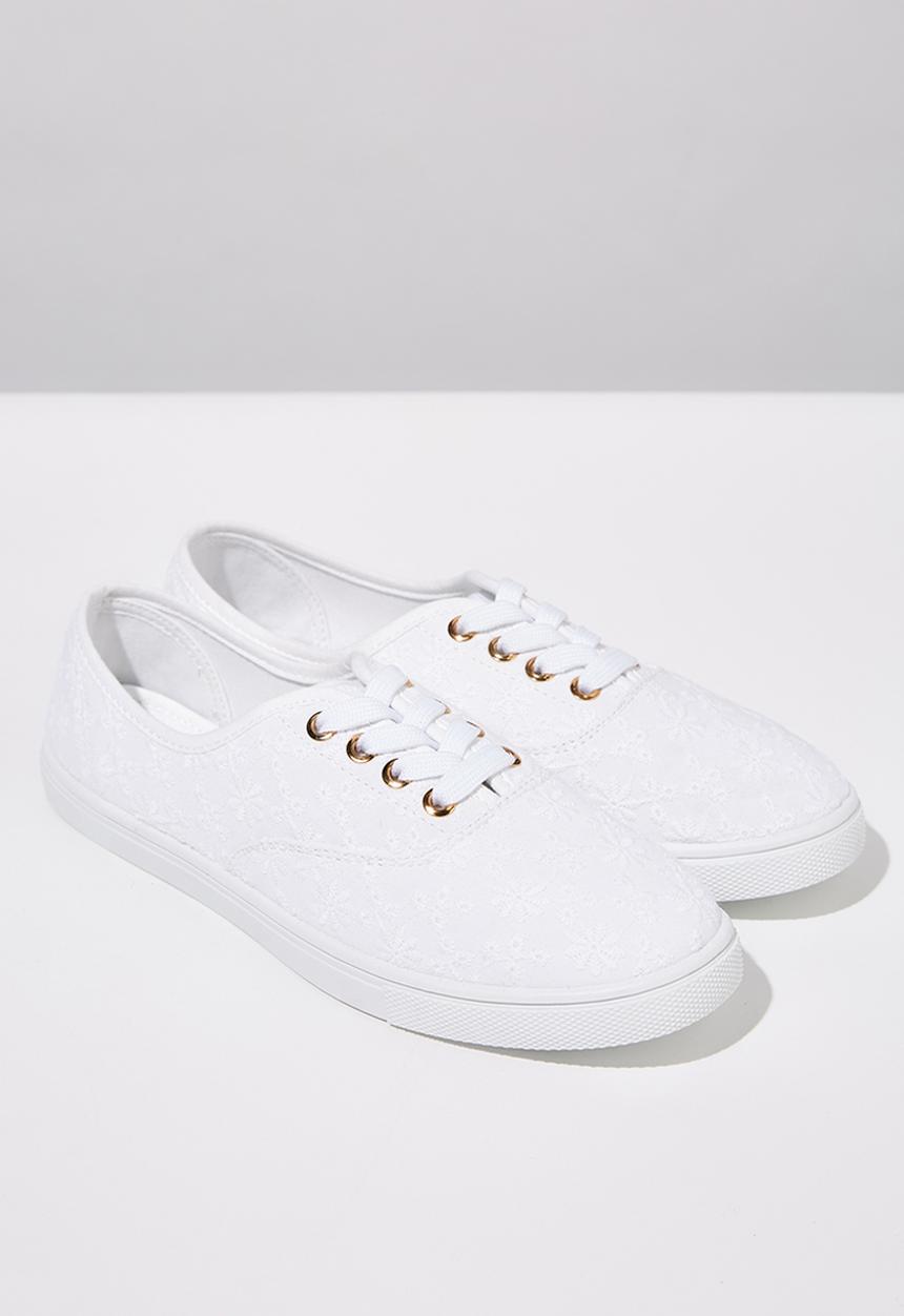 Cotton On - Juno plimsoll - white broderie