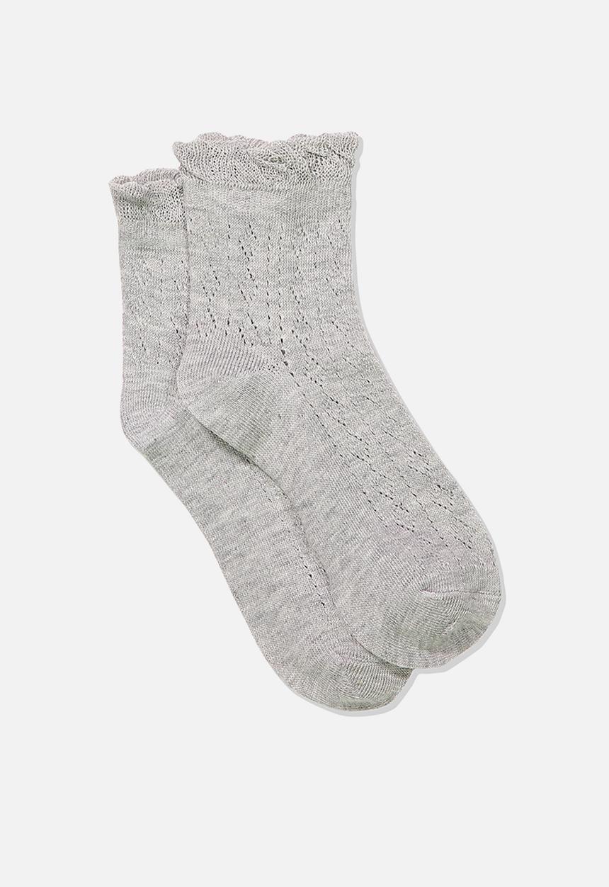 Cotton On - Fancy quarter crew socks - grey 
