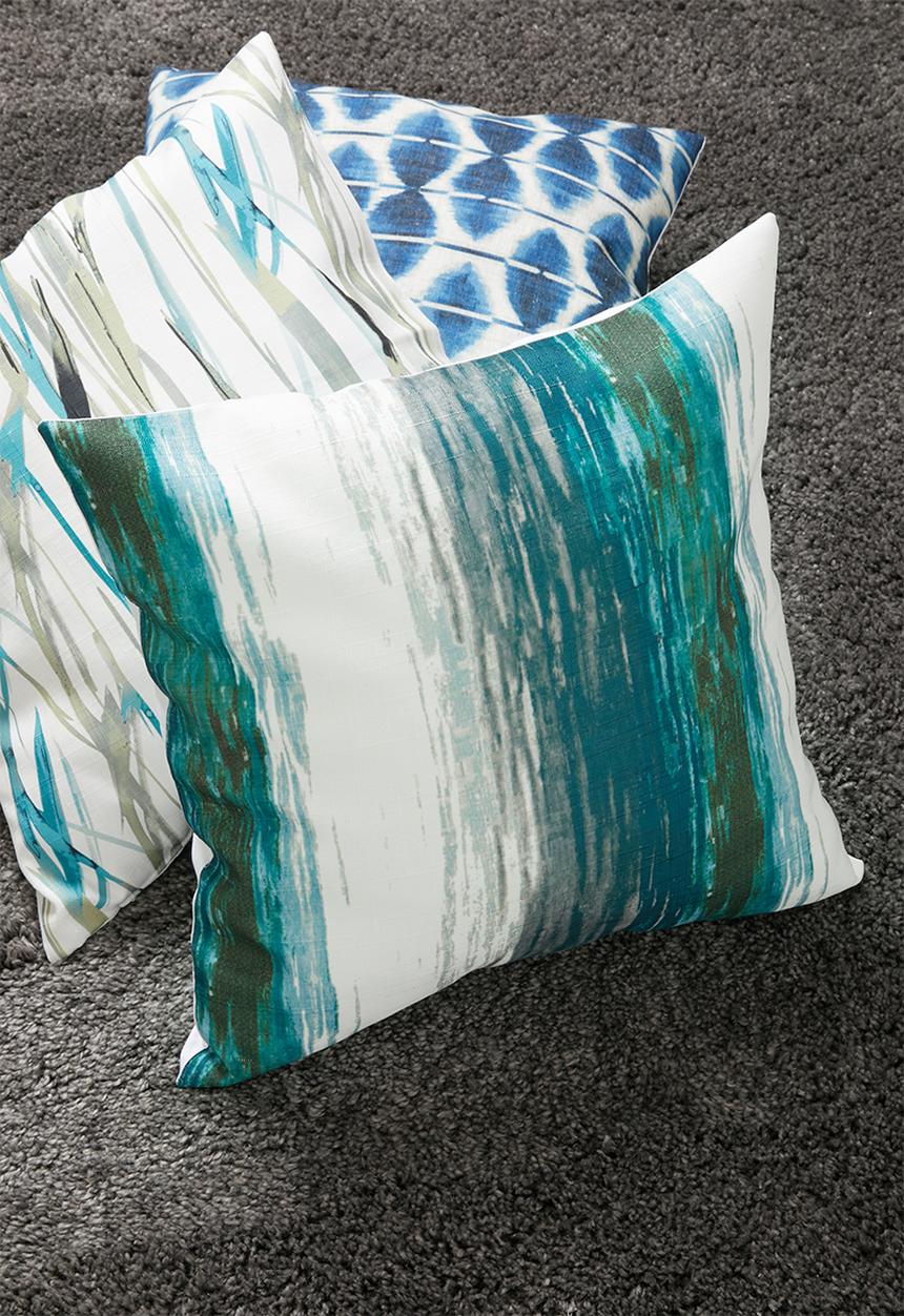 Grey Gardens - Beach cushion cover - teal