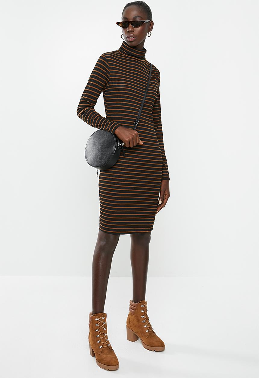 Brave Soul - Midi roll neck rib dress - black & brown