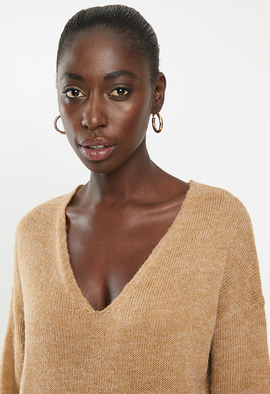 Brave Soul - V-neck front pockets knit dress - brown