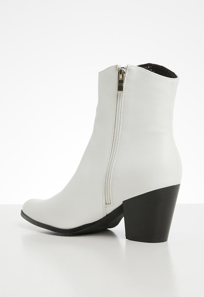 Miss Black - Cowgirl boot - white
