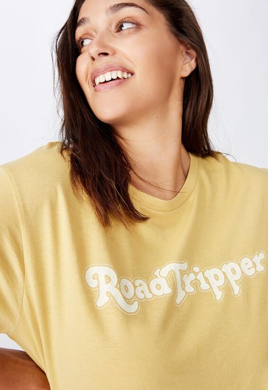Cotton On - Curve graphic tee road tripper - yellow 