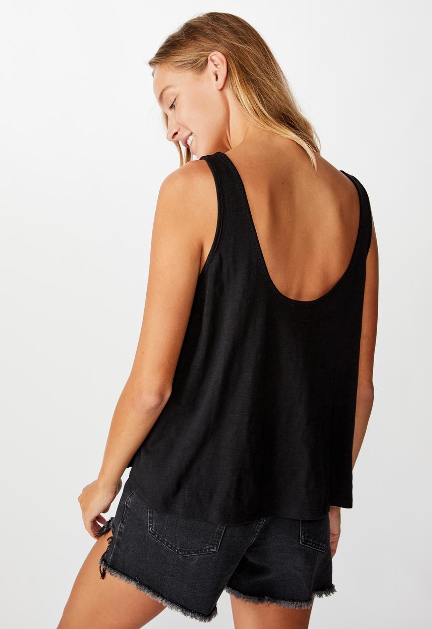 Cotton On - The relaxed scoop tank - black