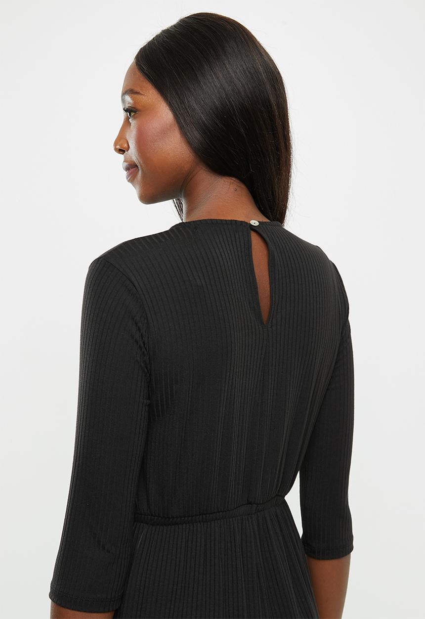 Superbalist - Maternity Tie front jumpsuit - black