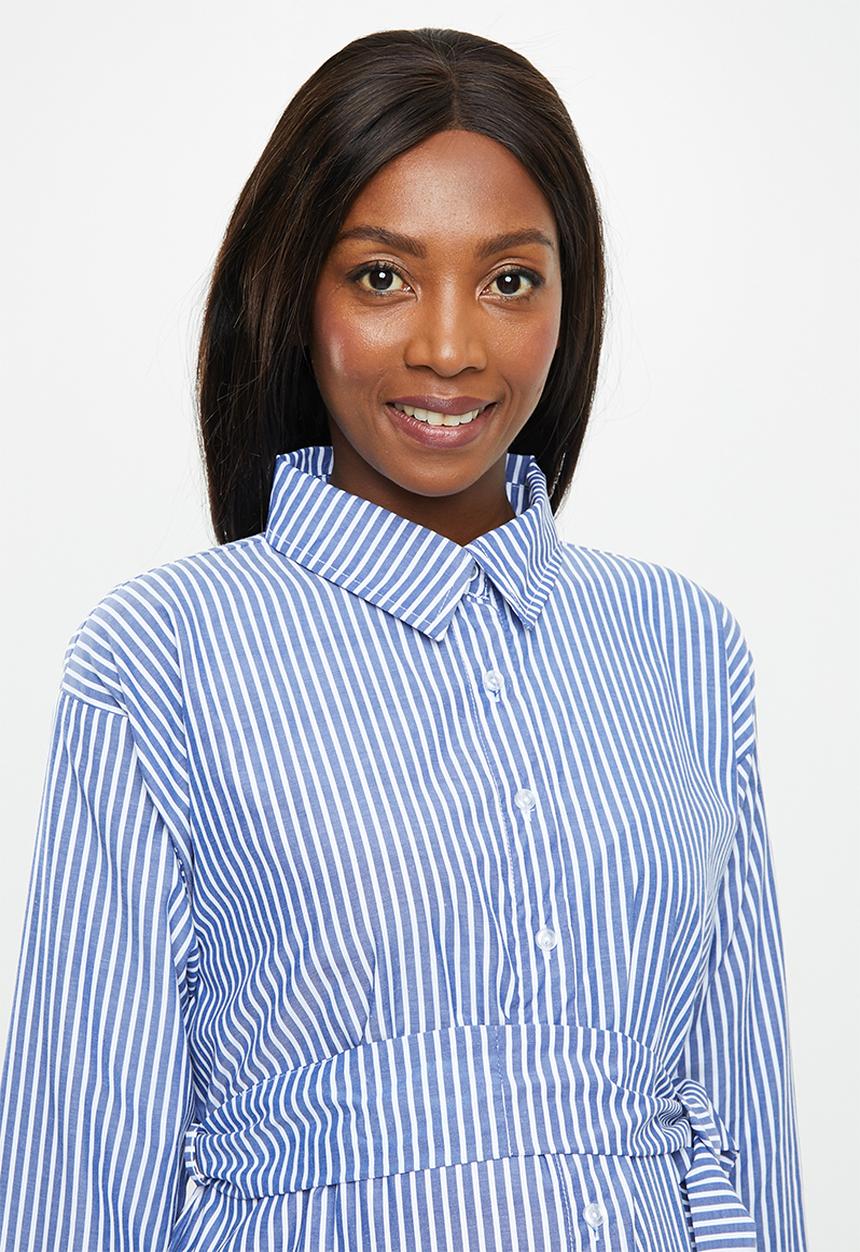 Superbalist - Belted shirt dress - white & blue
