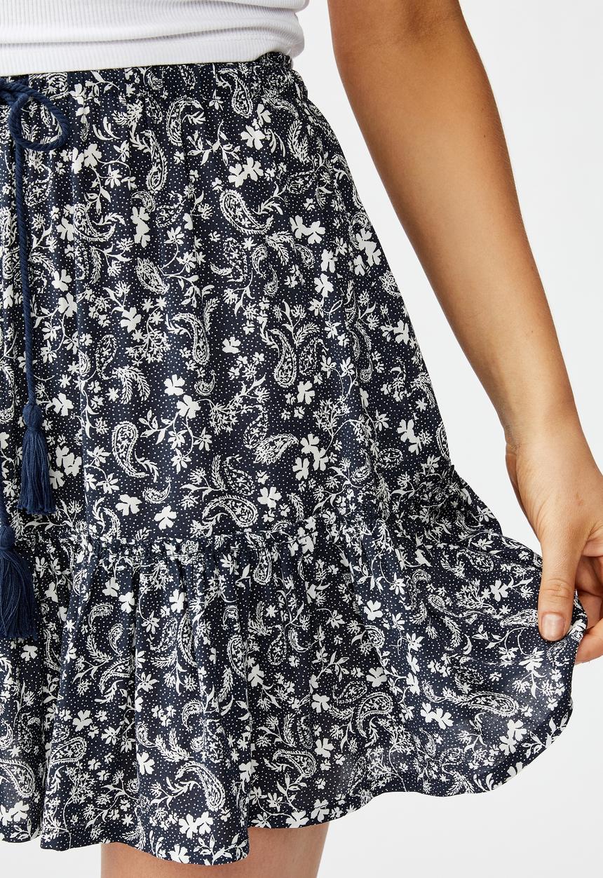 Cotton On - North tiered mini skirt Blair floral paisley - total eclipse