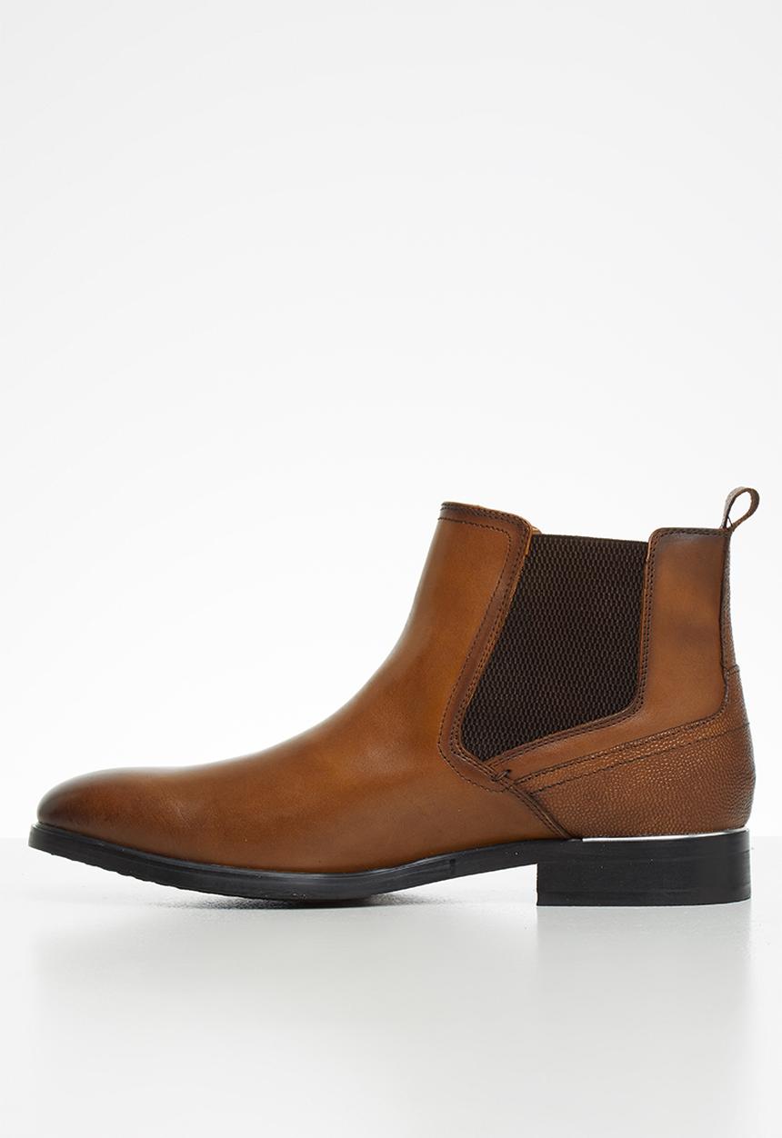 Steve Madden - Affinity Chelsea boot - tan