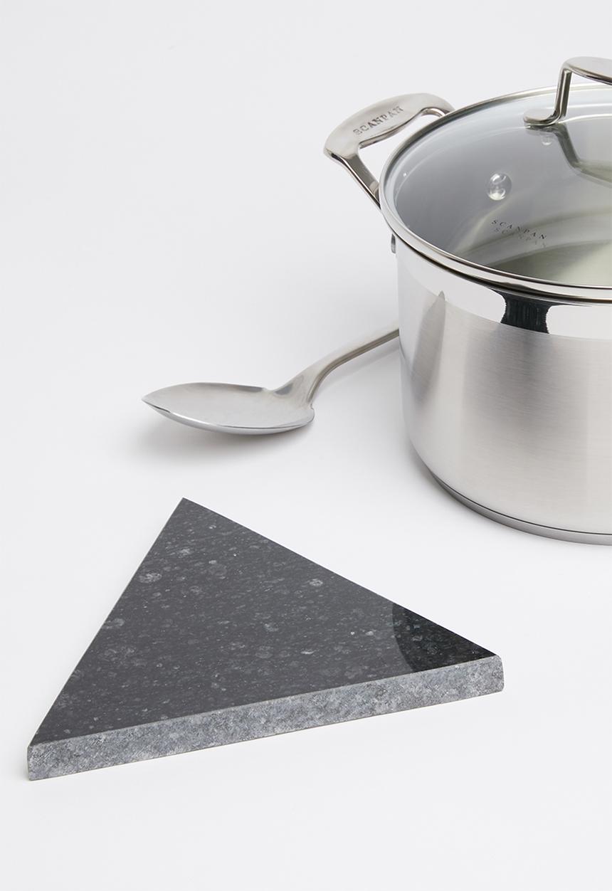 Sixth Floor - Capra triangle marble trivet - black