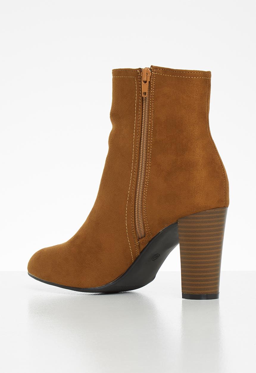 Butterfly Feet - Mocca boot - camel