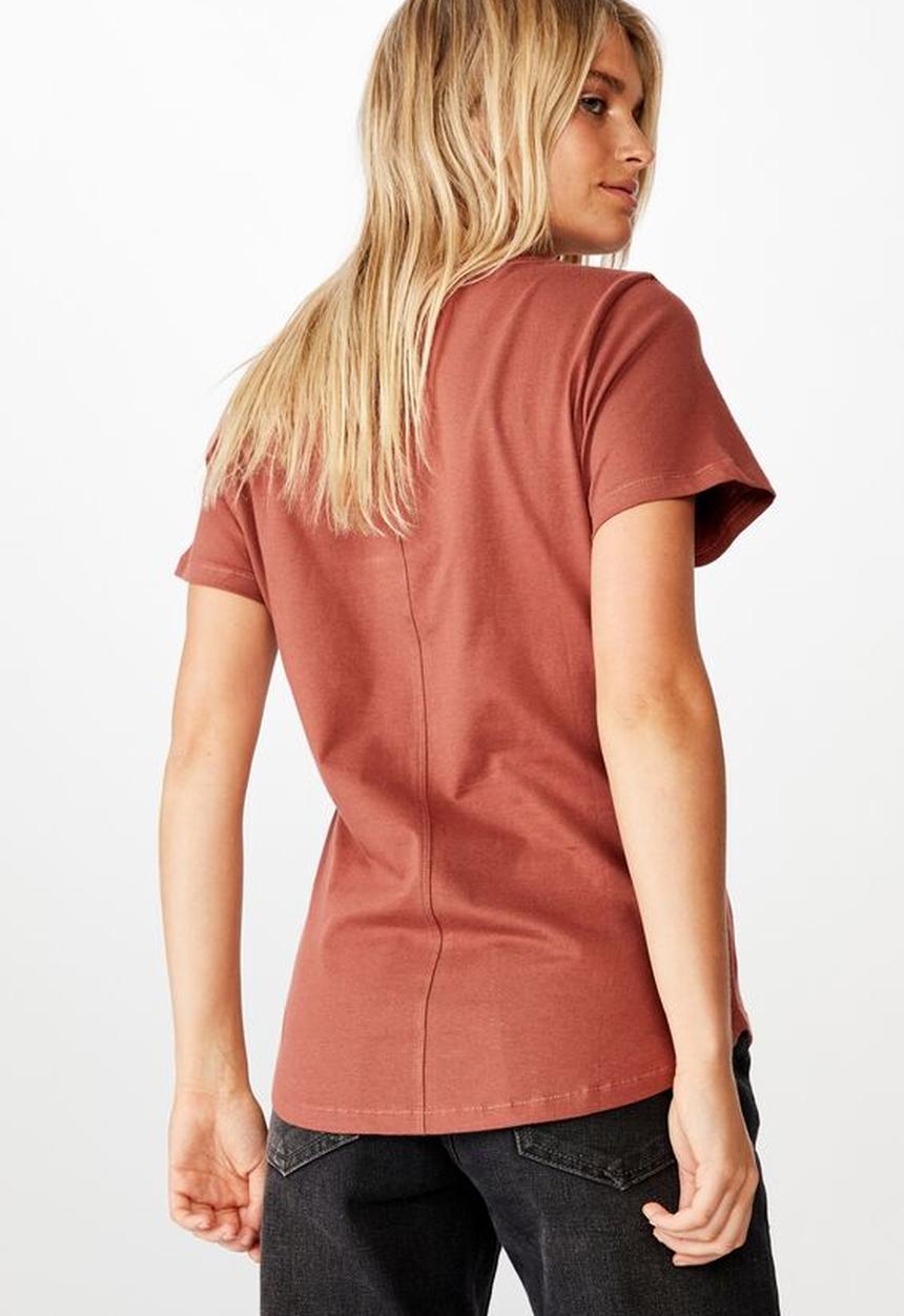 Cotton On - The one fitted v tee - mahogany