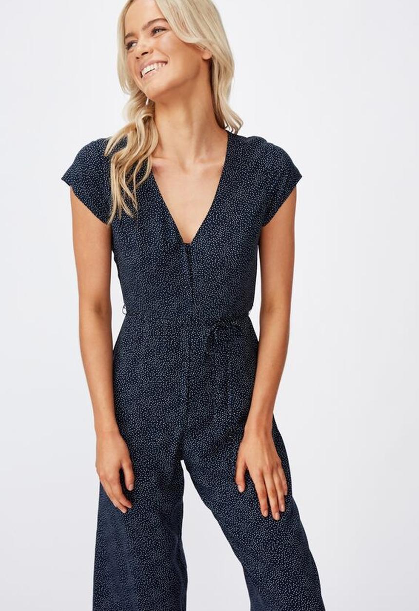Cotton On - Woven Maggie short sleeve jumpsuit rosie spot - navy & white 